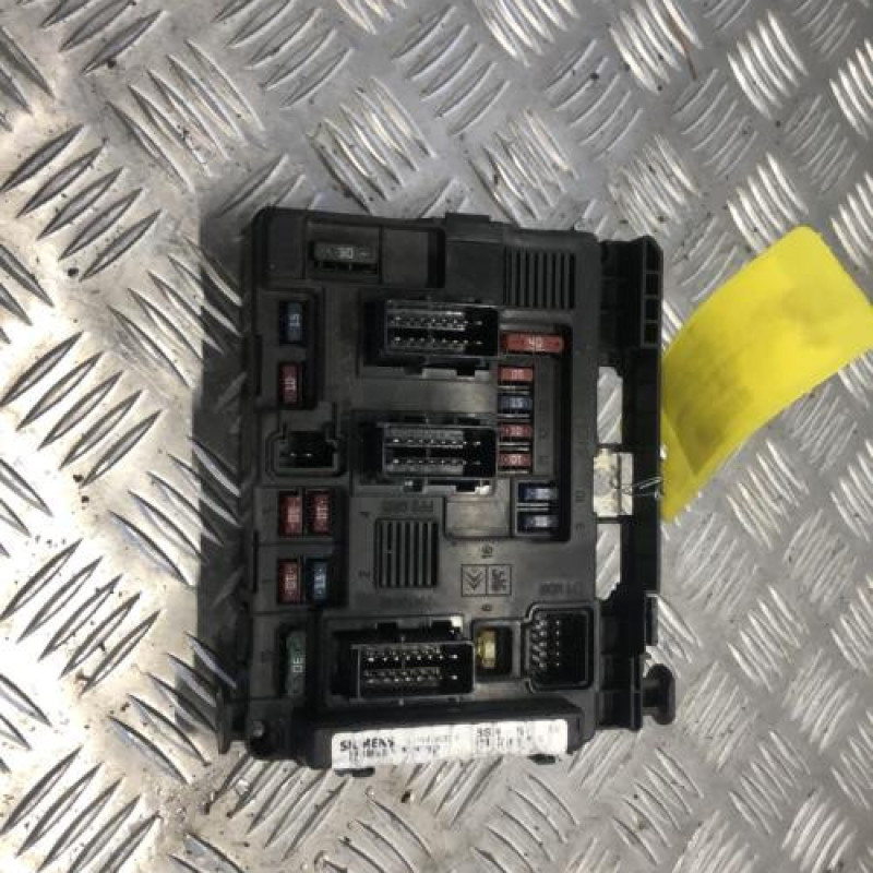 Boitier servitude moteur (BSM) CITROEN C5 1 Boitier servitude moteur (BSM) CITROEN C5 1