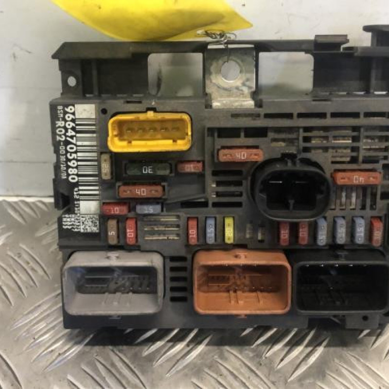 Boitier servitude moteur (BSM) CITROEN C4 PICASSO 1
