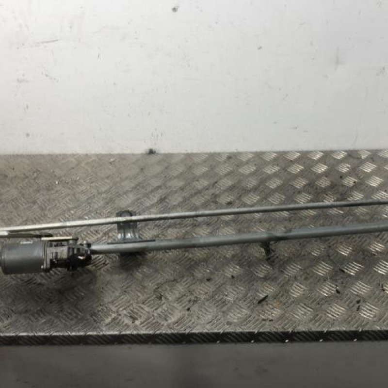 Moteur essuie glace avant OPEL ZAFIRA B Moteur essuie glace avant OPEL ZAFIRA B