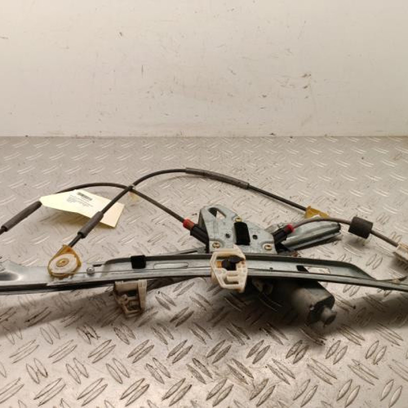 Leve vitre electrique avant gauche PEUGEOT 206