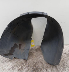 Pare boue avant droit VOLVO C 30 Photo n°4