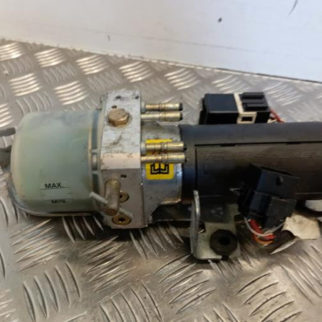 Pompe hydraulique VOLKSWAGEN NEW BEETLE 1 Photo n°1