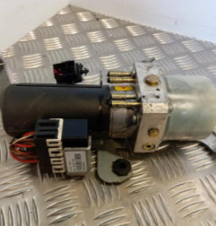 Pompe hydraulique VOLKSWAGEN NEW BEETLE 1
