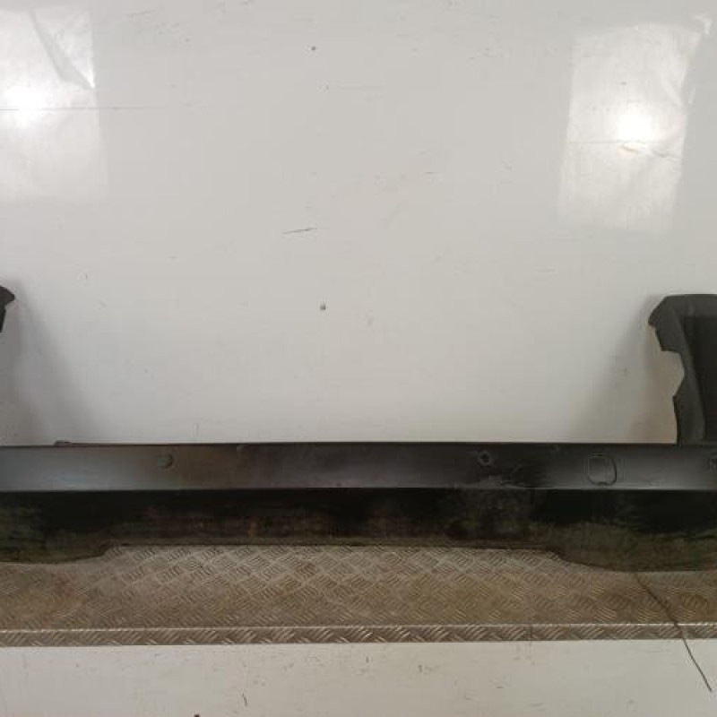 Pare choc arriere PEUGEOT BIPPER