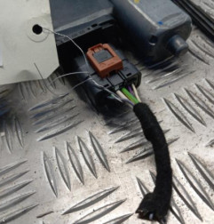 Leve vitre electrique avant droit PEUGEOT 3008 2 Photo n°5