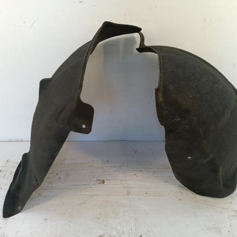 Pare boue avant gauche CITROEN C5 2 Pare boue avant gauche CITROEN C5 2