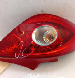 Feu arriere principal droit (feux) OPEL CORSA D Photo n°1