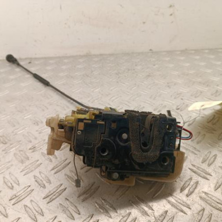 Serrure avant gauche VOLKSWAGEN POLO 4