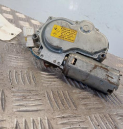 Moteur essuie glace arriere RENAULT CLIO 2 Photo n°3