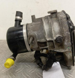 Pompe de direction CITROEN C5 2 Photo n°1