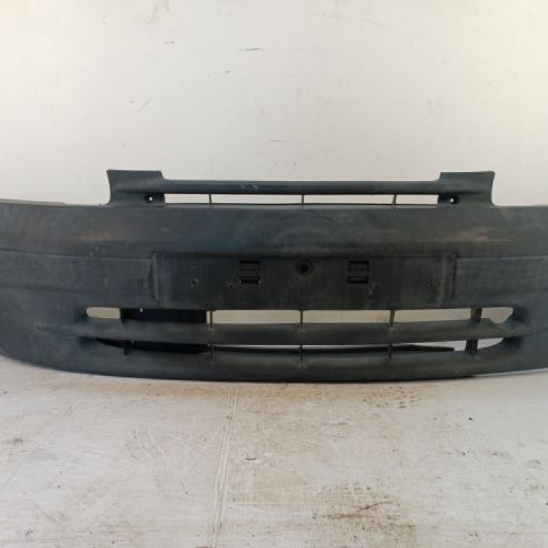 Pare choc avant RENAULT KANGOO 1 Pare choc avant RENAULT KANGOO 1