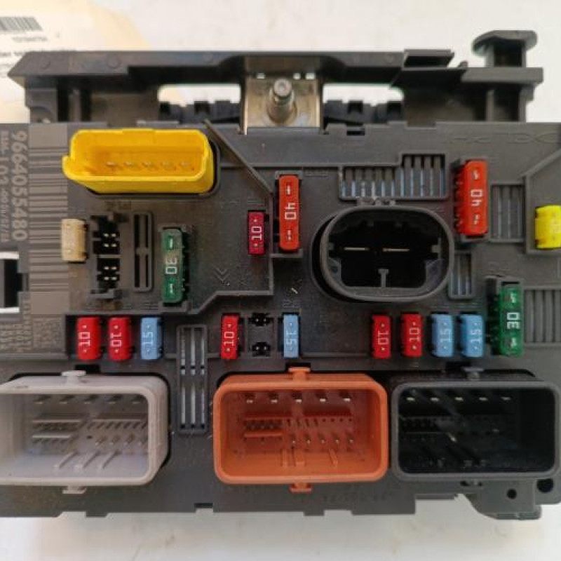Boitier servitude moteur (BSM) CITROEN C2 Boitier servitude moteur (BSM) CITROEN C2