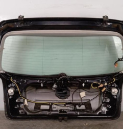 Malle/Hayon arriere VOLKSWAGEN GOLF 5