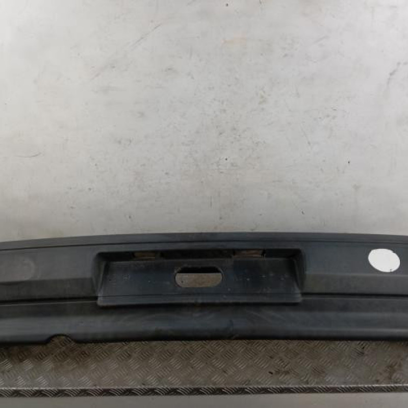 Pare choc arriere RENAULT CLIO 1