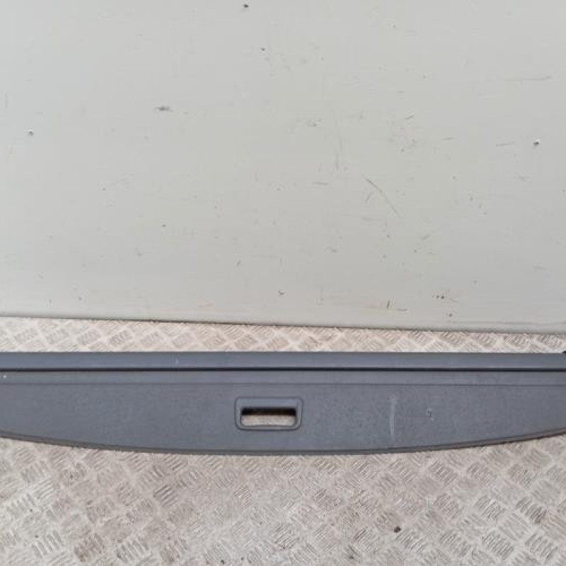 Plage arriere VOLKSWAGEN TOURAN 1