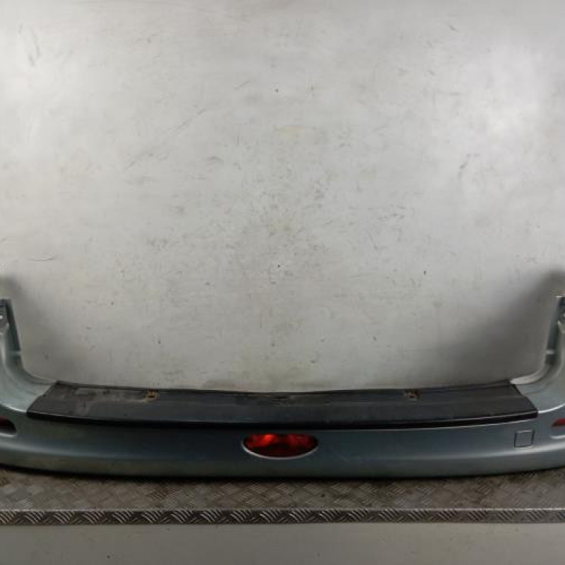 Pare choc arriere PEUGEOT 206