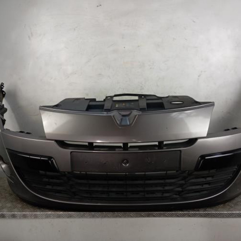 Pare choc avant RENAULT MEGANE 3