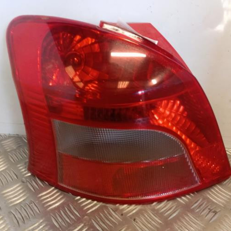 Feu arriere principal gauche (feux) TOYOTA YARIS 2