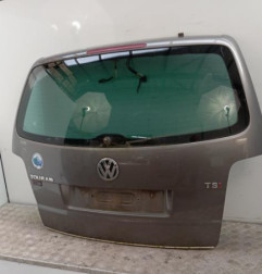 Malle/Hayon arriere VOLKSWAGEN TOURAN 1