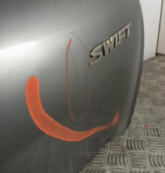 Malle/Hayon arriere SUZUKI SWIFT 4