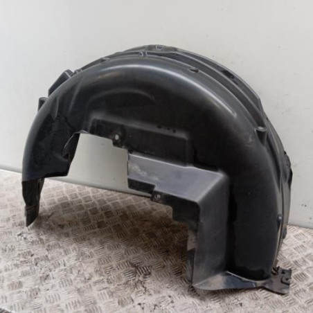 Pare boue arriere droit PEUGEOT 3008 2