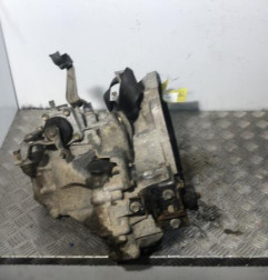 Boite de vitesses TOYOTA YARIS 1 Photo n°4
