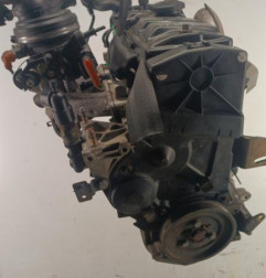 Moteur CITROEN SAXO Photo n°4