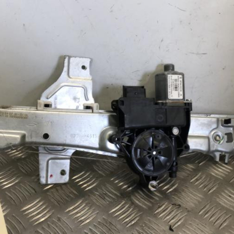 Leve vitre electrique arriere gauche PEUGEOT 2008 1