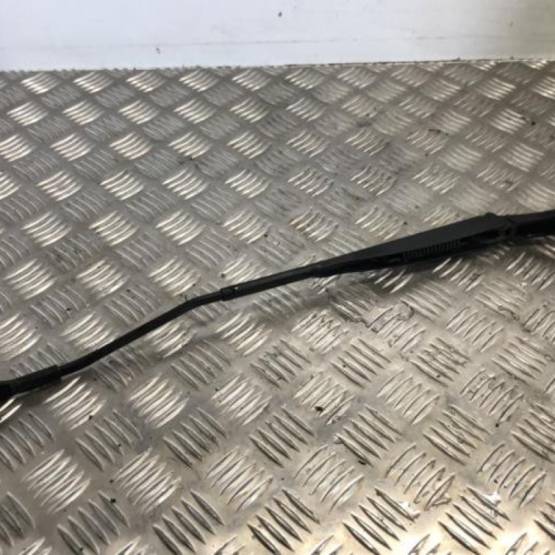 Bras essuie glace avant gauche DACIA LODGY Bras essuie glace avant gauche DACIA LODGY