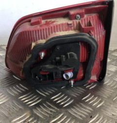 Feu arriere secondaire gauche (feux) VOLKSWAGEN TOURAN 2