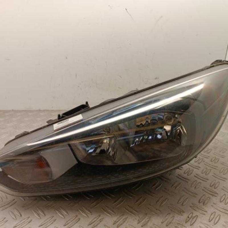 Optique avant principal gauche (feux)(phare) FORD FOCUS 3