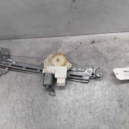 Leve vitre electrique arriere gauche PEUGEOT 308 2 SW Photo n°1