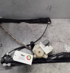 Leve vitre electrique avant droit PEUGEOT 308 2 SW Photo n°1