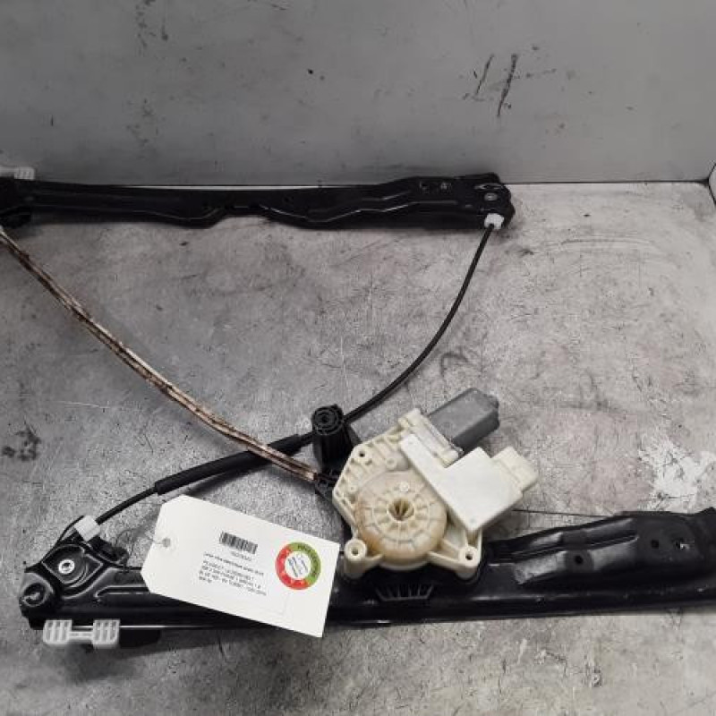 Leve vitre electrique avant droit PEUGEOT 308 2 SW