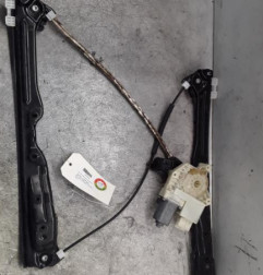 Leve vitre electrique avant gauche PEUGEOT 308 2 SW Photo n°1