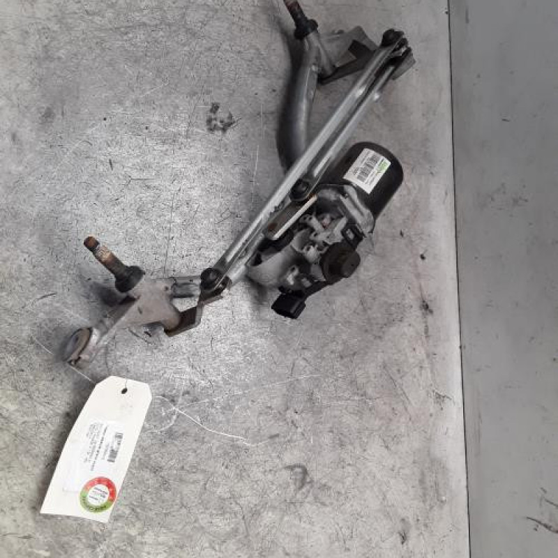 Moteur essuie glace avant RENAULT CLIO 4 Moteur essuie glace avant RENAULT CLIO 4