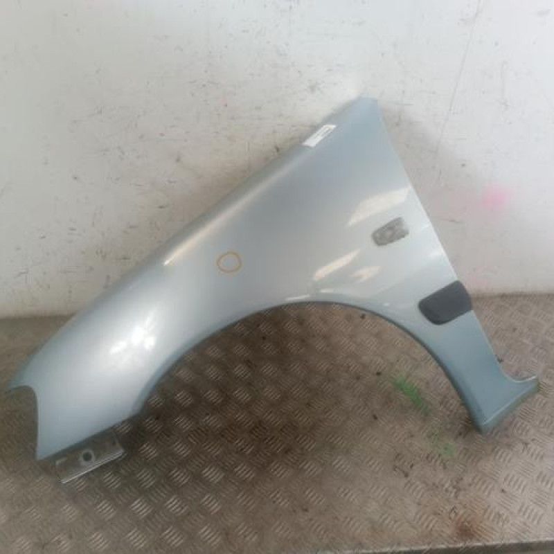 Aile avant gauche PEUGEOT 106