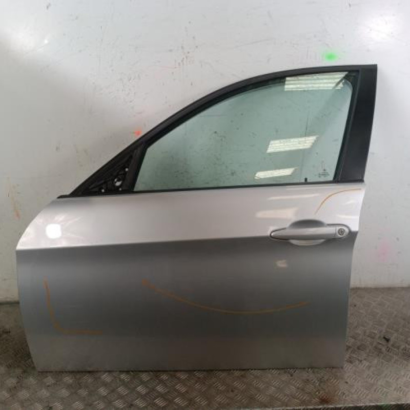 Porte avant gauche BMW SERIE 3 E91 Porte avant gauche BMW SERIE 3 E91