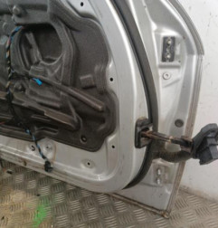 Porte avant gauche BMW SERIE 3 E91 Photo n°6