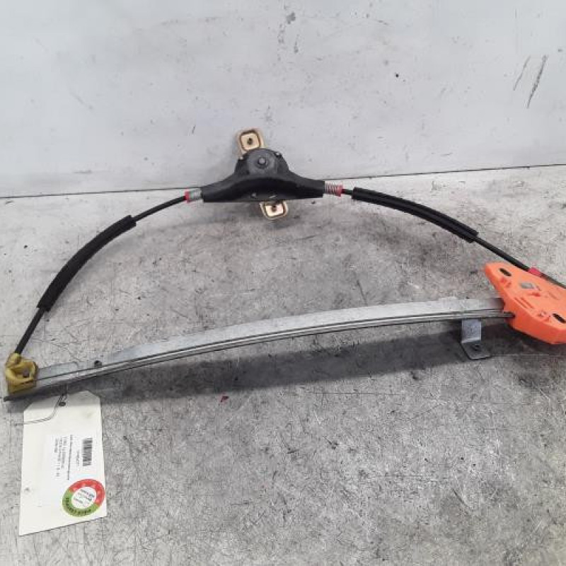 Leve vitre mecanique avant gauche FORD FIESTA 4
