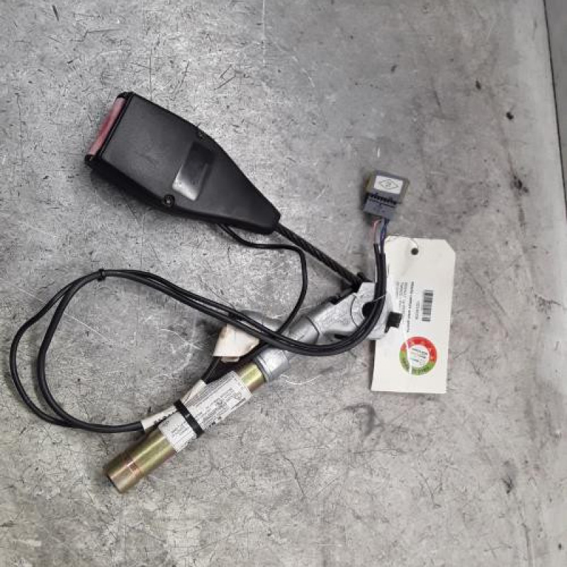 Attache ceinture avant gauche RENAULT TWINGO 1