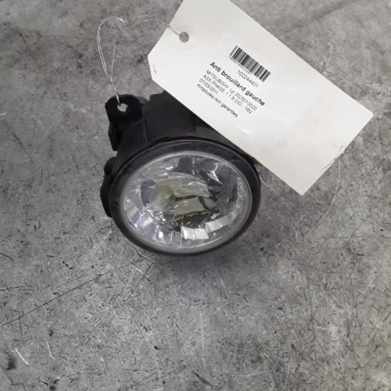 Anti brouillard gauche (feux) MITSUBISHI ASX Anti brouillard gauche (feux) MITSUBISHI ASX