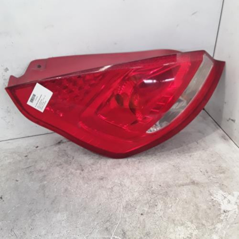 Feu arriere principal gauche (feux) FORD FIESTA 6 Feu arriere principal gauche (feux) FORD FIESTA 6