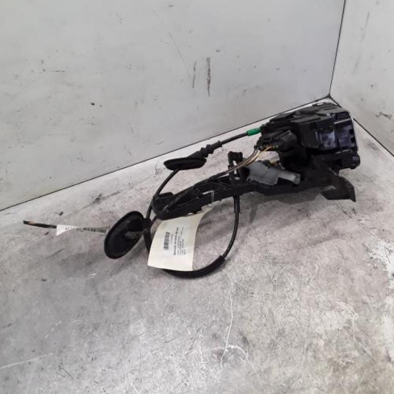 Serrure arriere droit FORD FIESTA 6 Serrure arriere droit FORD FIESTA 6