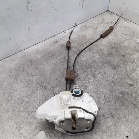 Serrure avant droit HONDA CIVIC 8