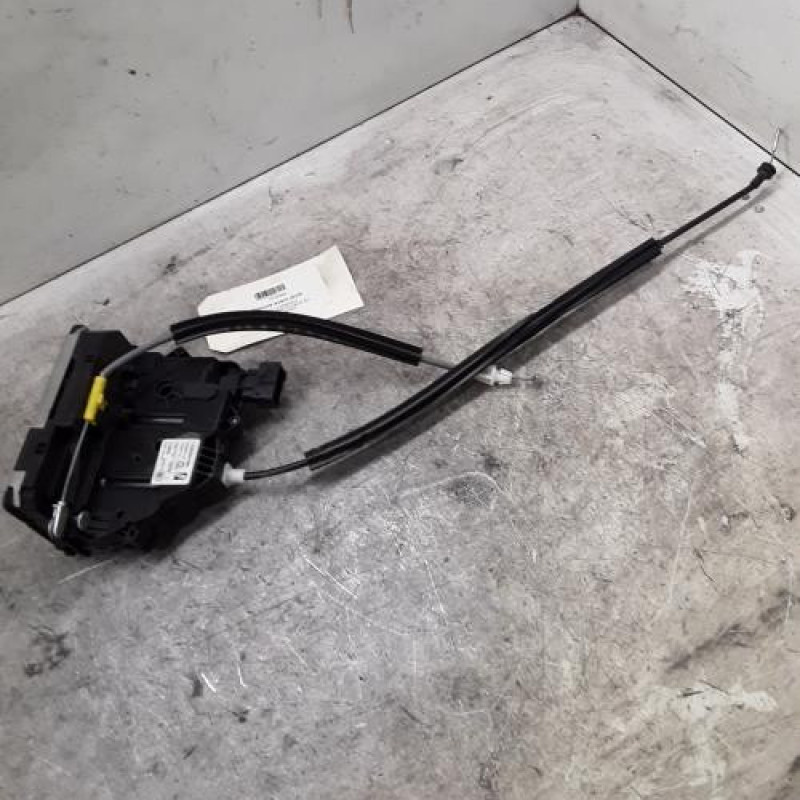 Serrure avant droit PEUGEOT BOXER 3