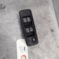 Interrupteur de leve vitre avant gauche NISSAN QASHQAI 1