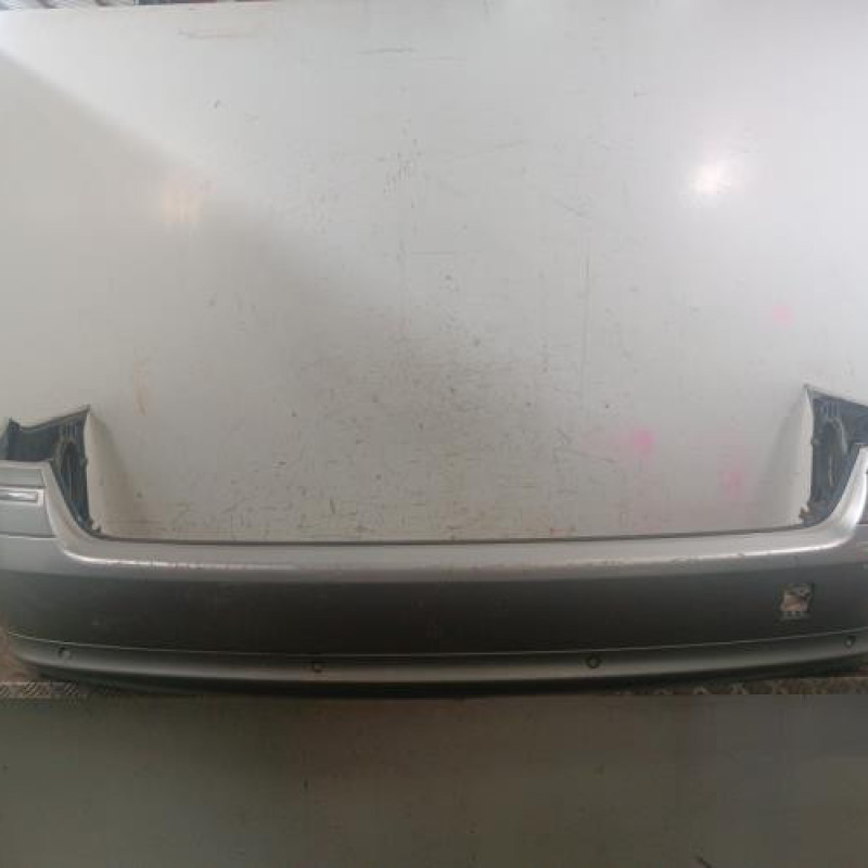 Pare choc arriere MERCEDES CLASSE E 211