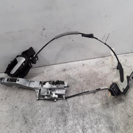 Serrure avant droit PEUGEOT 208 1