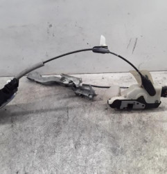 Serrure avant gauche PEUGEOT 208 1